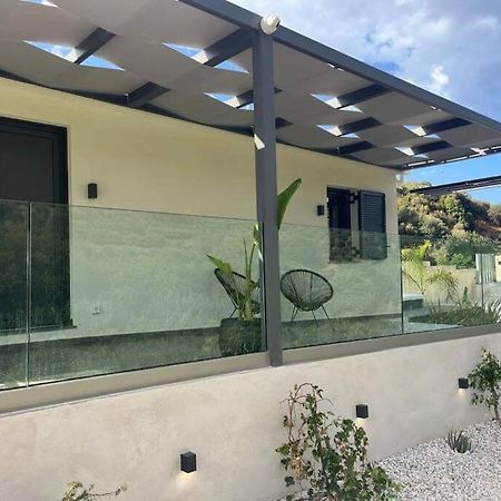 Ek Ornelakis, Luxury Country House With Jacuzzi Chrissi Akti Chania Exterior foto